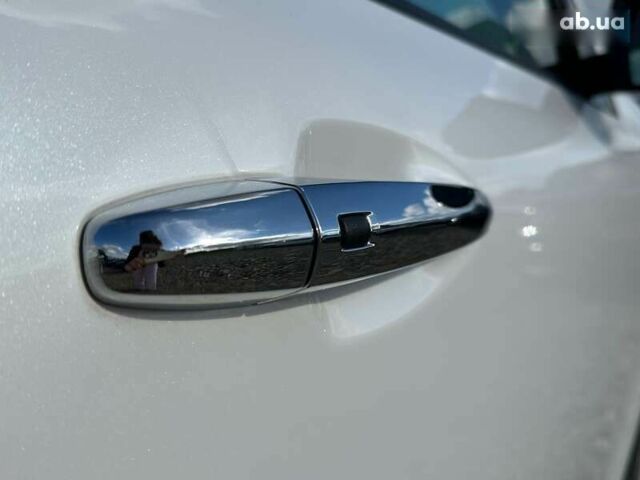 Кіа Niro, об'ємом двигуна 0 л та пробігом 62 тис. км за 23400 $, фото 13 на Automoto.ua