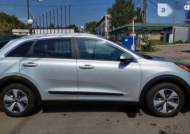 Киа Niro, объемом двигателя 0 л и пробегом 4 тыс. км за 21799 $, фото 6 на Automoto.ua
