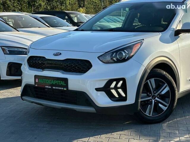 Киа Niro, объемом двигателя 0 л и пробегом 136 тыс. км за 17990 $, фото 2 на Automoto.ua