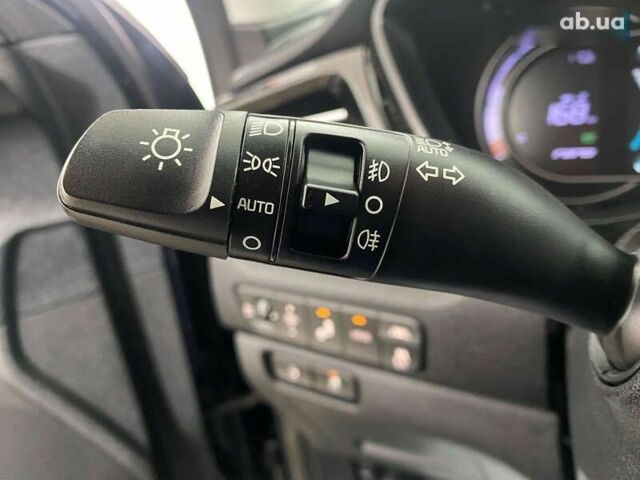 Киа Niro, объемом двигателя 0 л и пробегом 101 тыс. км за 20950 $, фото 15 на Automoto.ua