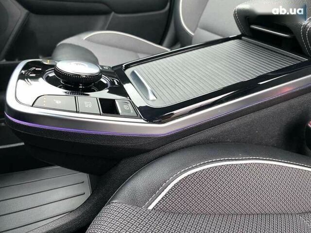 Кіа Niro, об'ємом двигуна 0 л та пробігом 96 тис. км за 19950 $, фото 5 на Automoto.ua