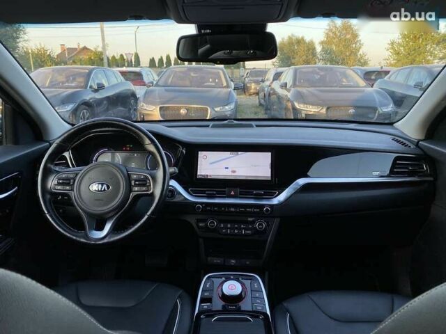 Киа Niro, объемом двигателя 0 л и пробегом 88 тыс. км за 21500 $, фото 23 на Automoto.ua