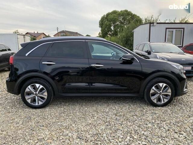 Киа Niro, объемом двигателя 0 л и пробегом 60 тыс. км за 24200 $, фото 22 на Automoto.ua