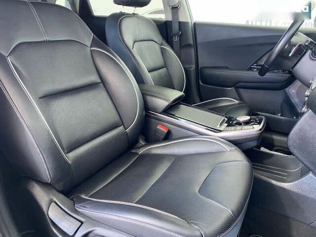 Киа Niro, объемом двигателя 0 л и пробегом 158 тыс. км за 19950 $, фото 8 на Automoto.ua