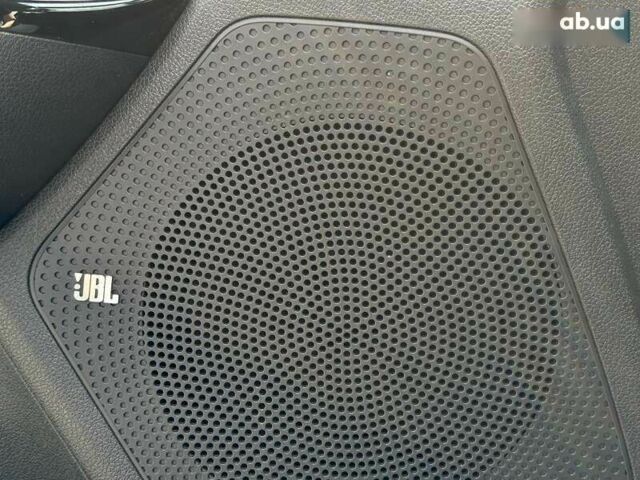 Киа Niro, объемом двигателя 0 л и пробегом 97 тыс. км за 21600 $, фото 24 на Automoto.ua