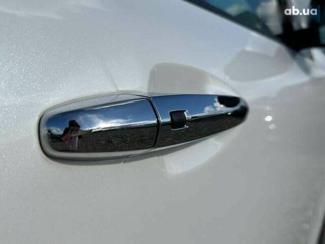 Кіа Niro, об'ємом двигуна 0 л та пробігом 62 тис. км за 23400 $, фото 26 на Automoto.ua