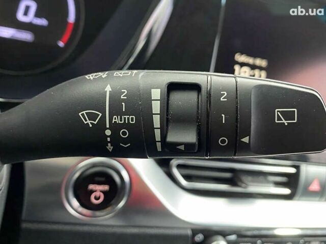 Кіа Niro, об'ємом двигуна 0 л та пробігом 100 тис. км за 20950 $, фото 17 на Automoto.ua