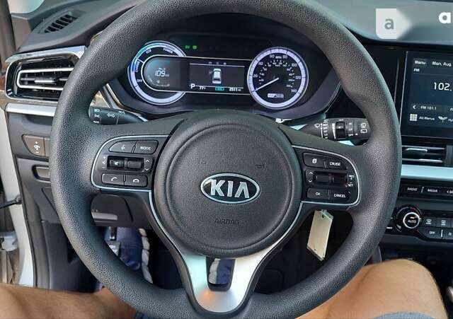 Киа Niro, объемом двигателя 0 л и пробегом 4 тыс. км за 21799 $, фото 16 на Automoto.ua