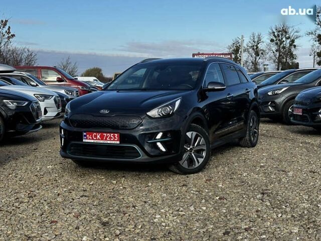 Кіа Niro, об'ємом двигуна 0 л та пробігом 76 тис. км за 19999 $, фото 4 на Automoto.ua