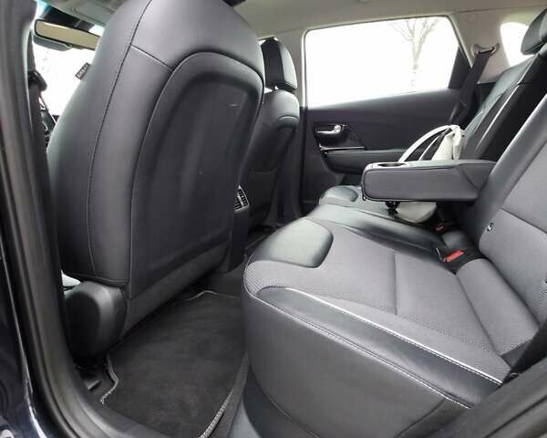 Кіа Niro, об'ємом двигуна 0 л та пробігом 96 тис. км за 19500 $, фото 29 на Automoto.ua