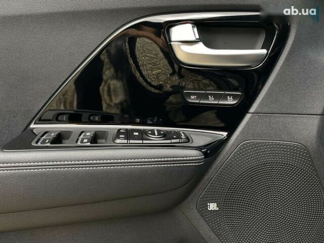 Киа Niro, объемом двигателя 0 л и пробегом 119 тыс. км за 21800 $, фото 4 на Automoto.ua