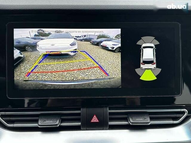 Киа Niro, объемом двигателя 0 л и пробегом 117 тыс. км за 19900 $, фото 11 на Automoto.ua