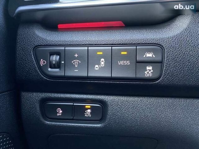 Киа Niro, объемом двигателя 0 л и пробегом 88 тыс. км за 22900 $, фото 5 на Automoto.ua