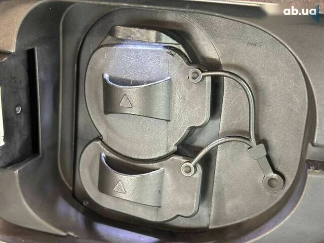 Киа Niro, объемом двигателя 0 л и пробегом 155 тыс. км за 19400 $, фото 11 на Automoto.ua