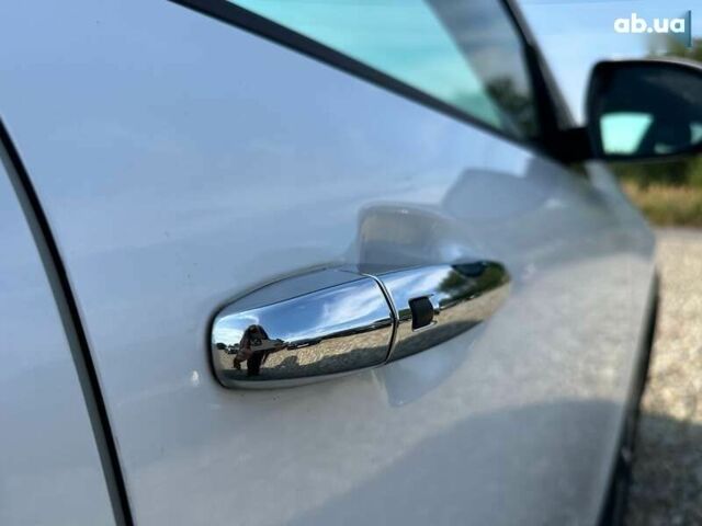 Киа Niro, объемом двигателя 0 л и пробегом 129 тыс. км за 19900 $, фото 16 на Automoto.ua