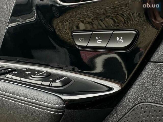 Киа Niro, объемом двигателя 0 л и пробегом 47 тыс. км за 24900 $, фото 5 на Automoto.ua