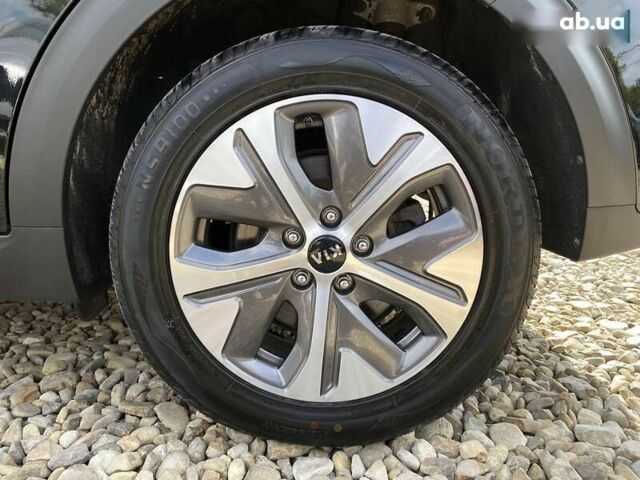 Киа Niro, объемом двигателя 0 л и пробегом 69 тыс. км за 22200 $, фото 29 на Automoto.ua