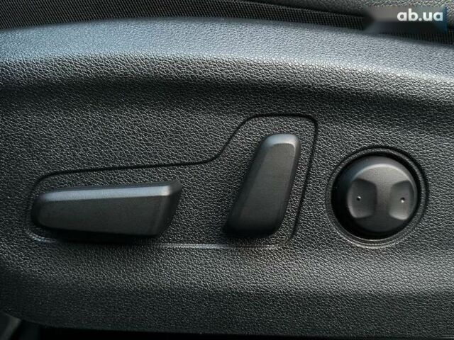 Киа Niro, объемом двигателя 0 л и пробегом 35 тыс. км за 24400 $, фото 2 на Automoto.ua