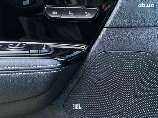 Киа Niro, объемом двигателя 0 л и пробегом 88 тыс. км за 22900 $, фото 3 на Automoto.ua