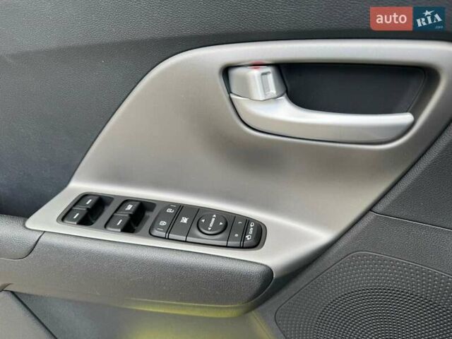 Киа Niro, объемом двигателя 0 л и пробегом 15 тыс. км за 22900 $, фото 14 на Automoto.ua