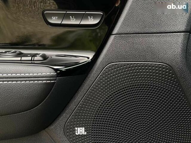 Киа Niro, объемом двигателя 0 л и пробегом 107 тыс. км за 21400 $, фото 3 на Automoto.ua