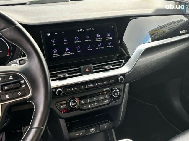 Кіа Niro, об'ємом двигуна 0 л та пробігом 112 тис. км за 19999 $, фото 16 на Automoto.ua