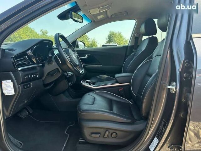 Киа Niro, объемом двигателя 0 л и пробегом 76 тыс. км за 22700 $, фото 2 на Automoto.ua