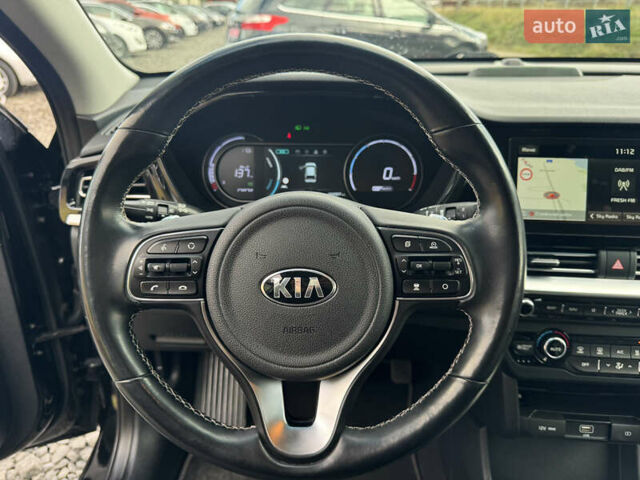 Кіа Niro, об'ємом двигуна 0 л та пробігом 164 тис. км за 18900 $, фото 56 на Automoto.ua