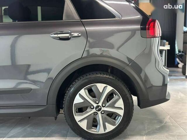 Киа Niro 2020 в Львове на Automoto.ua Киа Niro, объемом двигателя 0 л и пробегом 155 тыс. км за 19400 $, фото 6 на Automoto.ua