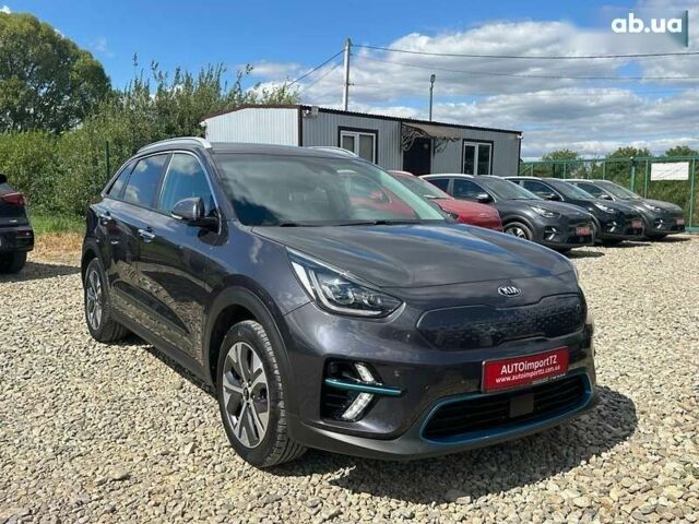 Киа Niro, объемом двигателя 0 л и пробегом 97 тыс. км за 22600 $, фото 15 на Automoto.ua