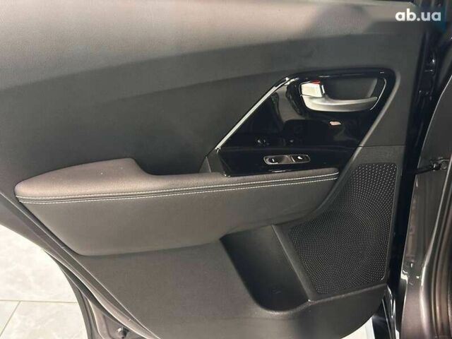 Киа Niro, объемом двигателя 0 л и пробегом 155 тыс. км за 19400 $, фото 29 на Automoto.ua