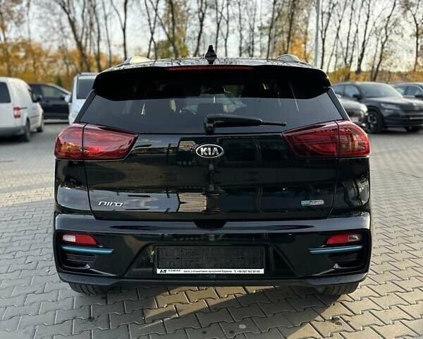 Киа Niro, объемом двигателя 0 л и пробегом 114 тыс. км за 21900 $, фото 21 на Automoto.ua