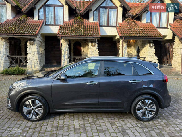 Кіа Niro, об'ємом двигуна 0 л та пробігом 141 тис. км за 18499 $, фото 7 на Automoto.ua