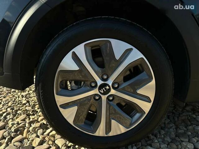 Киа Niro, объемом двигателя 0 л и пробегом 58 тыс. км за 22900 $, фото 20 на Automoto.ua