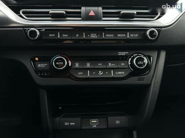 Киа Niro, объемом двигателя 0 л и пробегом 47 тыс. км за 24900 $, фото 11 на Automoto.ua