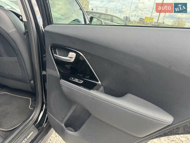 Кіа Niro, об'ємом двигуна 0 л та пробігом 164 тис. км за 18900 $, фото 41 на Automoto.ua