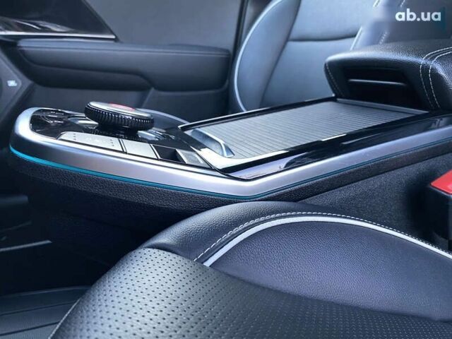 Киа Niro, объемом двигателя 0 л и пробегом 95 тыс. км за 21200 $, фото 5 на Automoto.ua