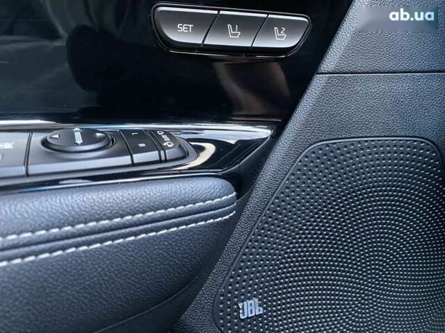 Кіа Niro, об'ємом двигуна 0 л та пробігом 48 тис. км за 24700 $, фото 3 на Automoto.ua