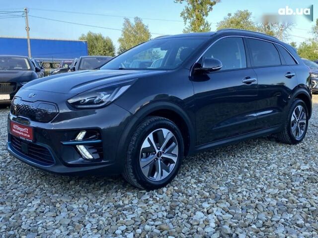 Киа Niro, объемом двигателя 0 л и пробегом 95 тыс. км за 21200 $, фото 16 на Automoto.ua