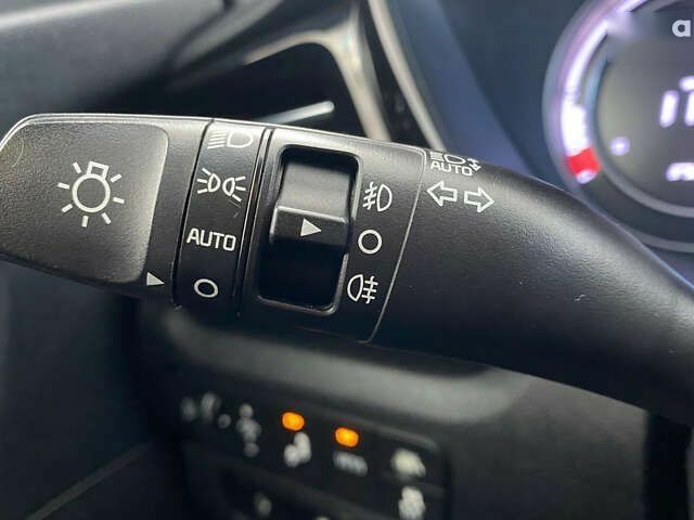 Киа Niro, объемом двигателя 0 л и пробегом 158 тыс. км за 19950 $, фото 14 на Automoto.ua