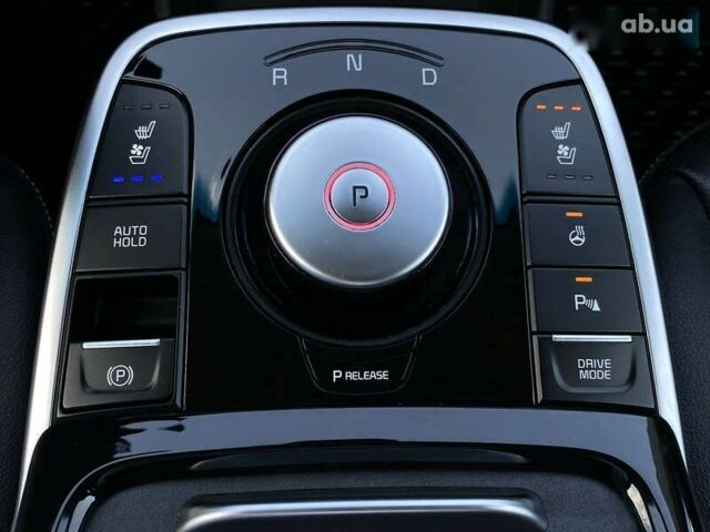 Киа Niro, объемом двигателя 0 л и пробегом 116 тыс. км за 20800 $, фото 9 на Automoto.ua