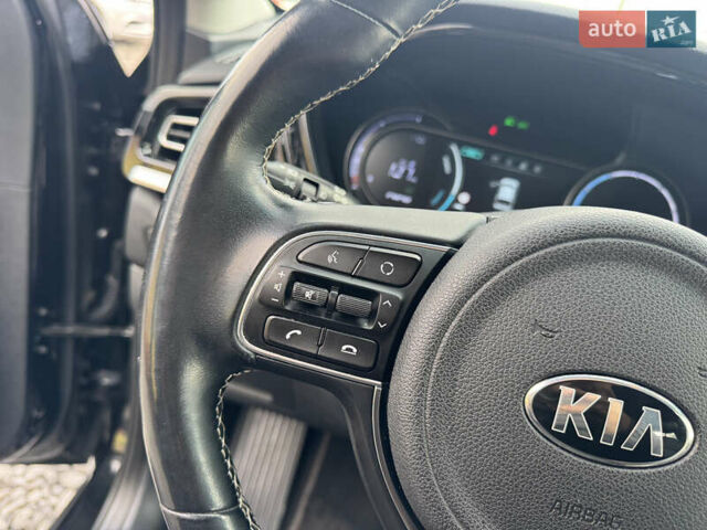 Кіа Niro, об'ємом двигуна 0 л та пробігом 164 тис. км за 18900 $, фото 57 на Automoto.ua