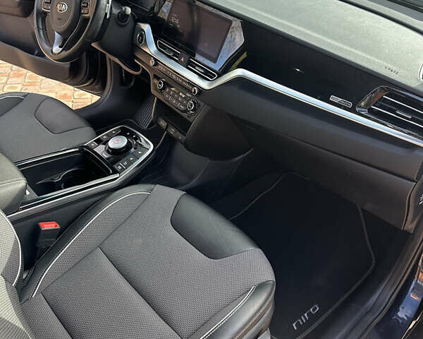 Киа Niro, объемом двигателя 0 л и пробегом 56 тыс. км за 21950 $, фото 15 на Automoto.ua