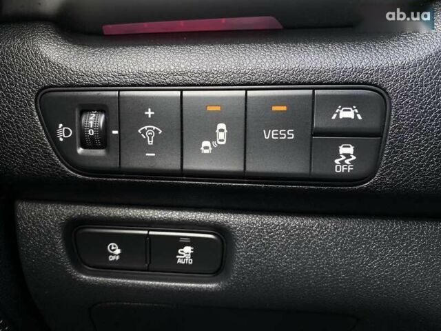 Киа Niro, объемом двигателя 0 л и пробегом 112 тыс. км за 22900 $, фото 6 на Automoto.ua