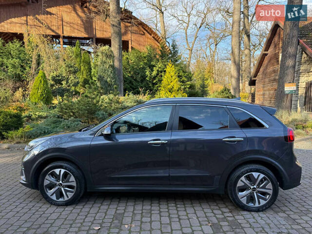 Кіа Niro, об'ємом двигуна 0 л та пробігом 141 тис. км за 18499 $, фото 11 на Automoto.ua