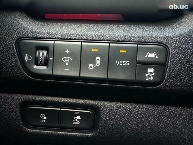 Киа Niro, объемом двигателя 0 л и пробегом 76 тыс. км за 22700 $, фото 22 на Automoto.ua