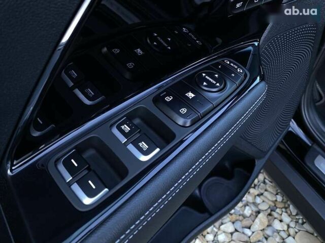 Киа Niro 2020 в Львове на Automoto.ua Киа Niro, объемом двигателя 0 л и пробегом 93 тыс. км за 22700 $, фото 24 на Automoto.ua