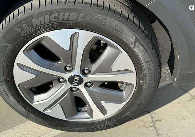 Киа Niro 2020 в Киеве на Automoto.ua Киа Niro, объемом двигателя 0 л и пробегом 150 тыс. км за 19500 $, фото 20 на Automoto.ua