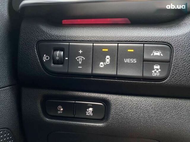 Кіа Niro, об'ємом двигуна 0 л та пробігом 81 тис. км за 21950 $, фото 4 на Automoto.ua