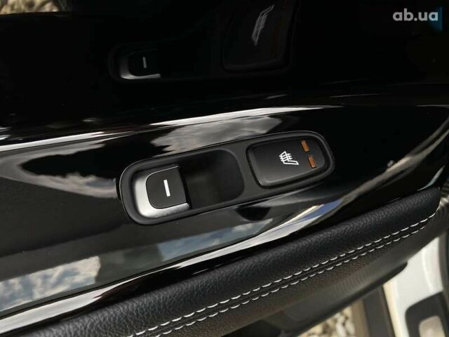 Киа Niro, объемом двигателя 0 л и пробегом 112 тыс. км за 22900 $, фото 11 на Automoto.ua